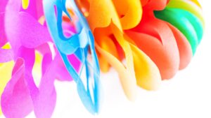 How to choose the right paper for your garlands